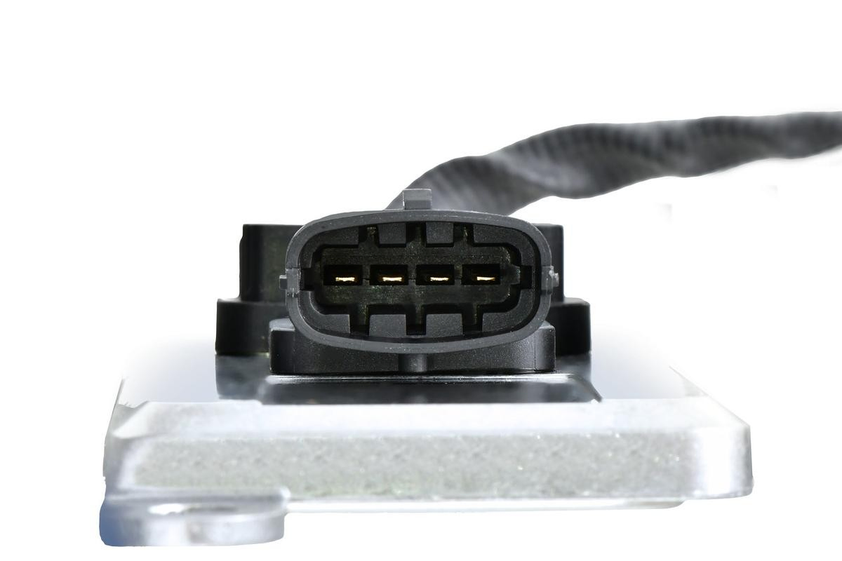 Sensor de óxidos de nitrógeno NOx 7421984358 Renault (RVI)