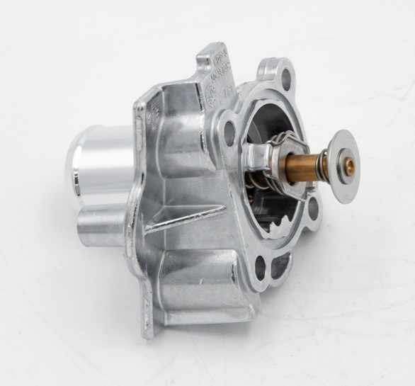 504387382 Iveco Caja del termostato