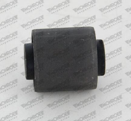 AV615K653AB Ford Buje del brazo inferior trasero