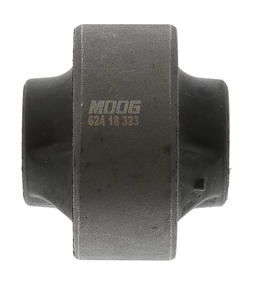 CISB15890 Moog Silentblock de brazo de suspensión delantero inferior