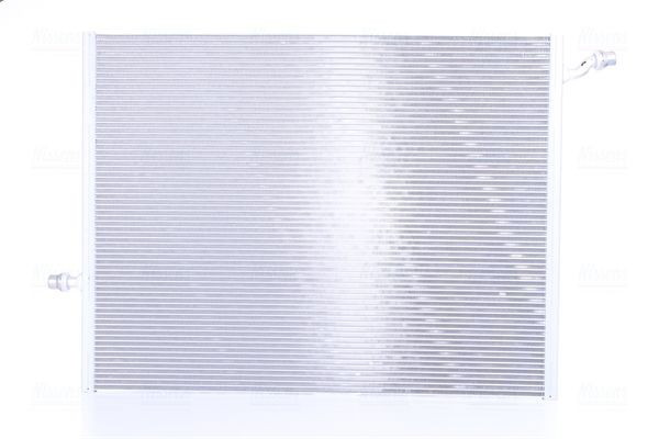 Radiador adicional de refrigeración del motor Nissens 606497