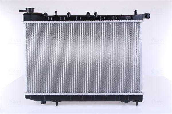  Radiador Nissan Sunny 3