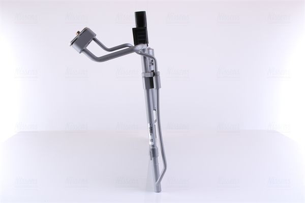 Condensador aire acondicionado 940672 Nissens