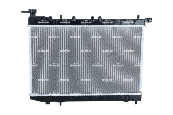 Radiador de água Nissan Sunny III