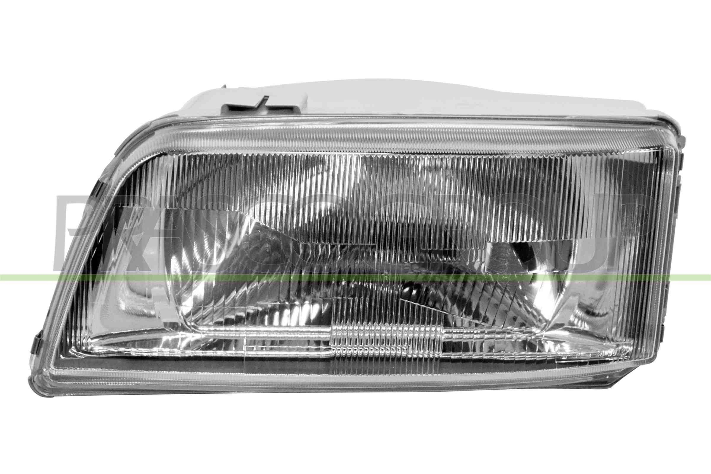 00006205Y4 Peugeot/Citroen Luz derecha