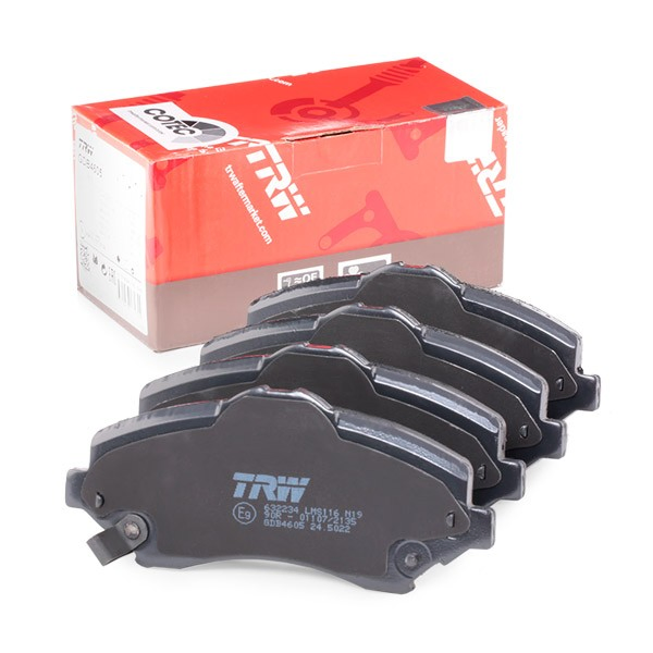 GDB4605 TRW Pastillas delanteras