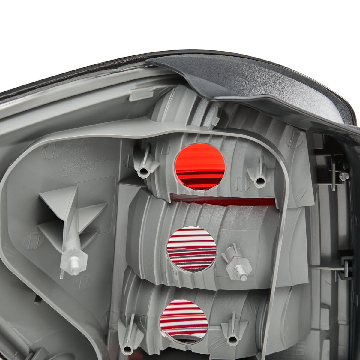 Comprar 110509112 TYC Piloto trasero derecho