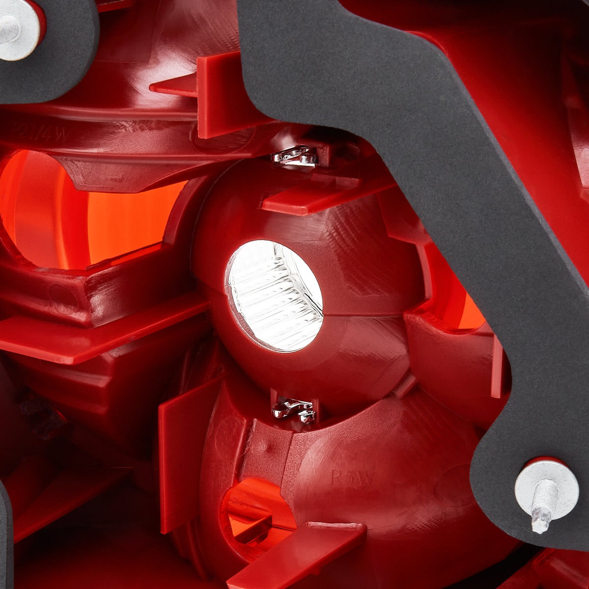 Comprar Piloto trasero derecho Ford Mondeo III B4Y