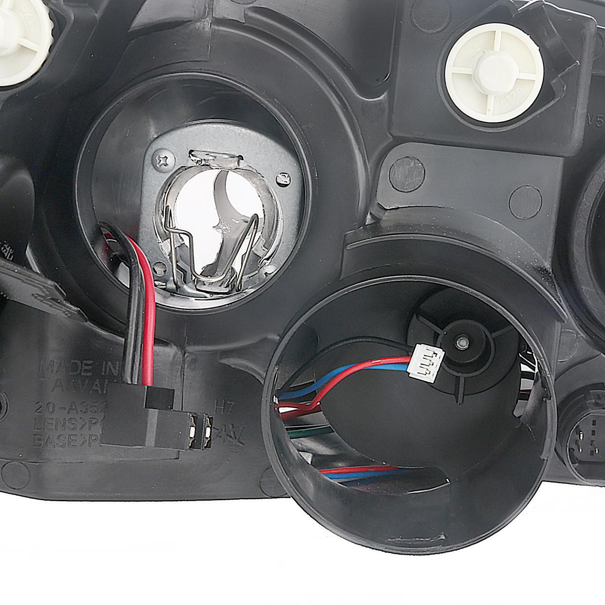 Faros delanteros TYC 200352052