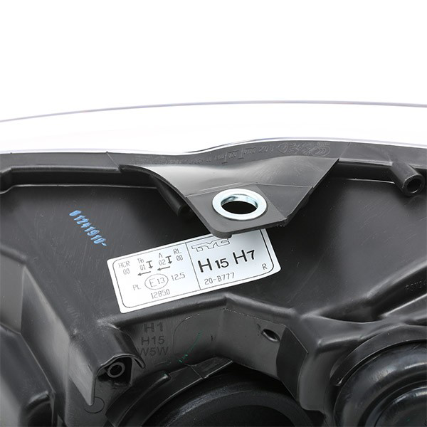 Faro derecho TYC 2011777052 precio, desde 147,03 EUR