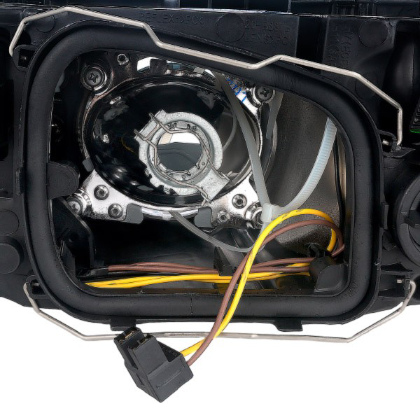 Faro derecho TYC 2011887052 precio, desde 177,95 EUR