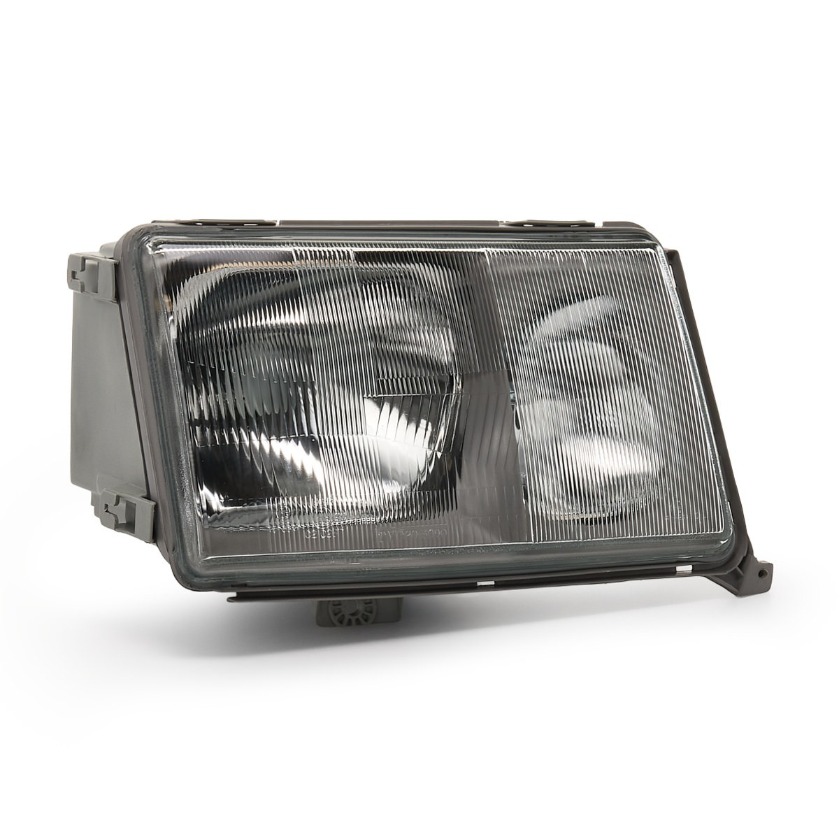 Faro derecho TYC 203090152 precio, desde 88,57 EUR