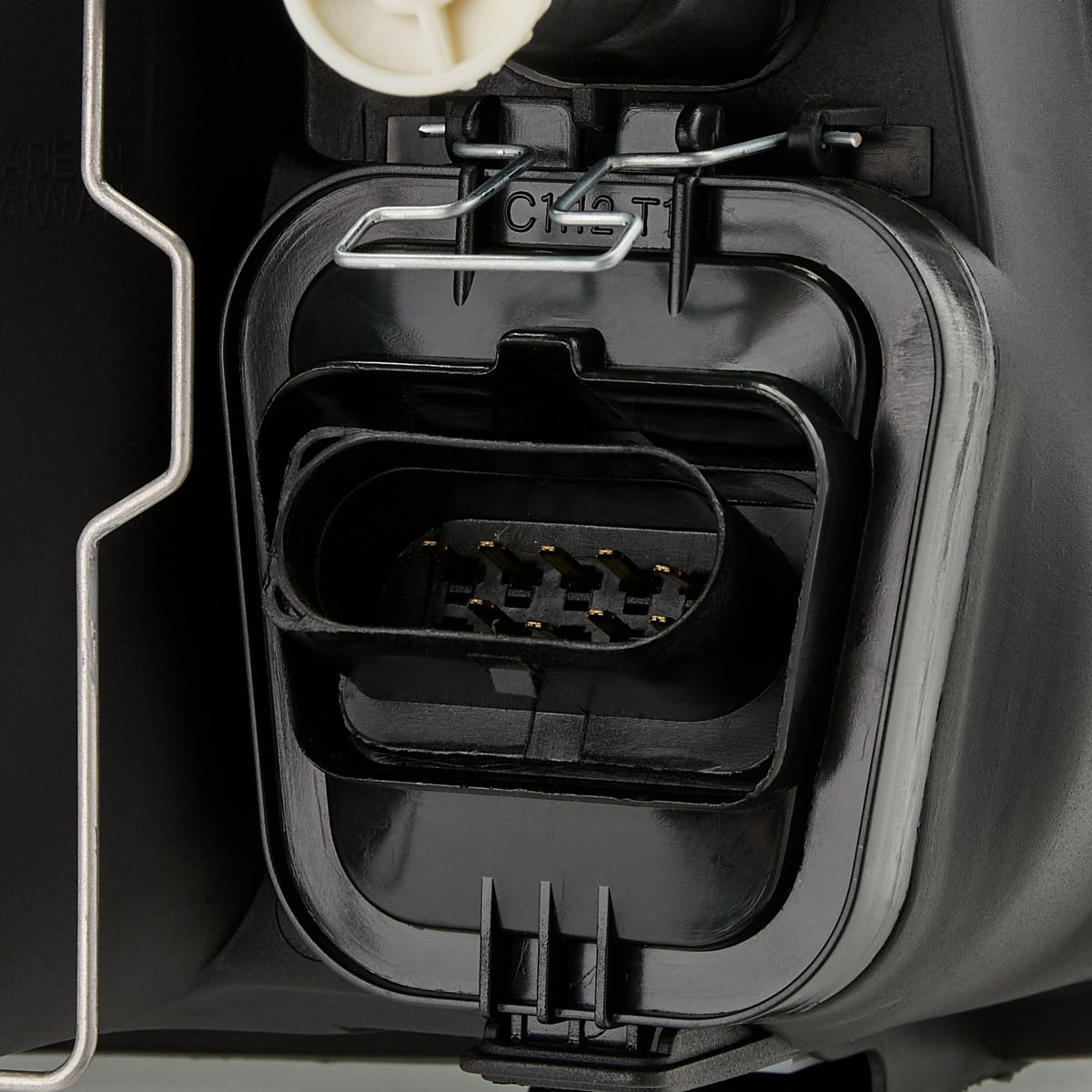  Faro izquierdo Volkswagen Golf 4