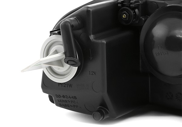 Faro TYC 206244052 precio, desde 103,82 EUR