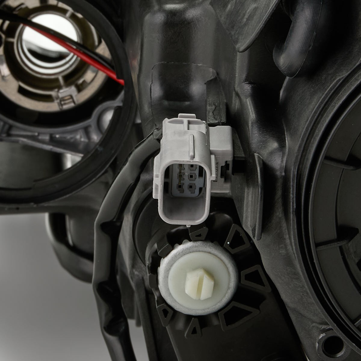  Faro derecho Mitsubishi Outlander 3
