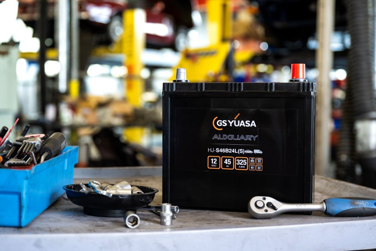 Batería de arranque Yuasa HJS46B24L precio, desde 212,40 EUR