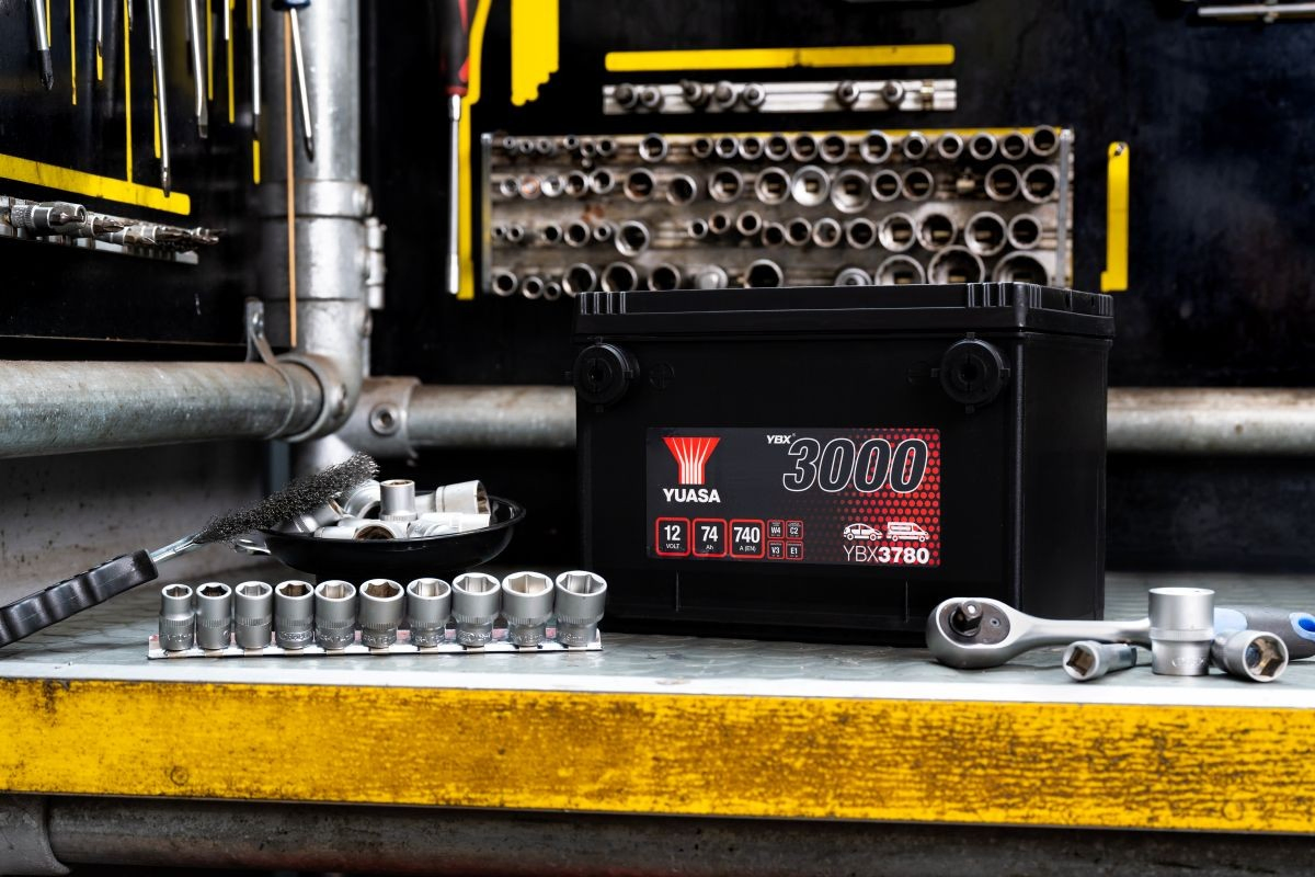 Batería de arranque Yuasa YBX3780 precio, desde 116,09 EUR