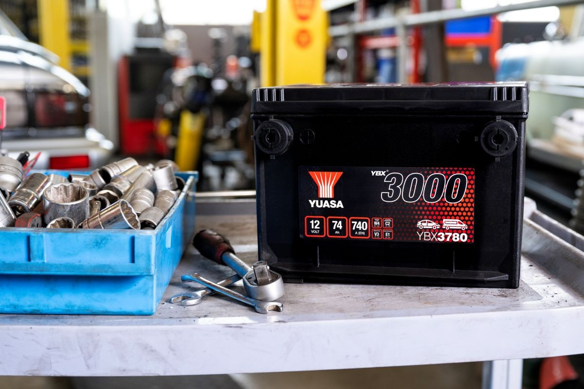 YBX3780 Yuasa Batería Start-Stop