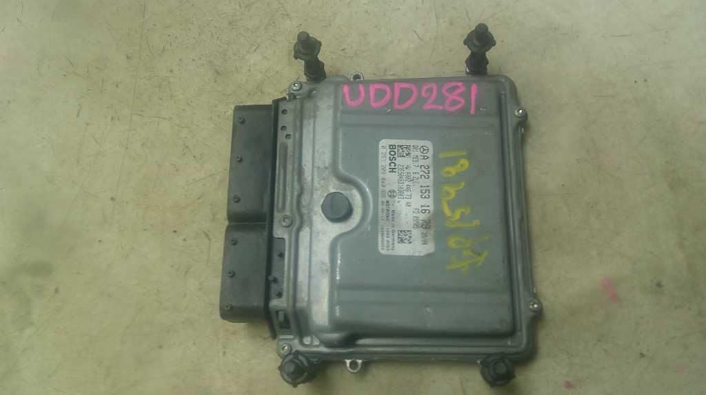 Unidad de control del motor (ECU) A2721531679 MERCEDES