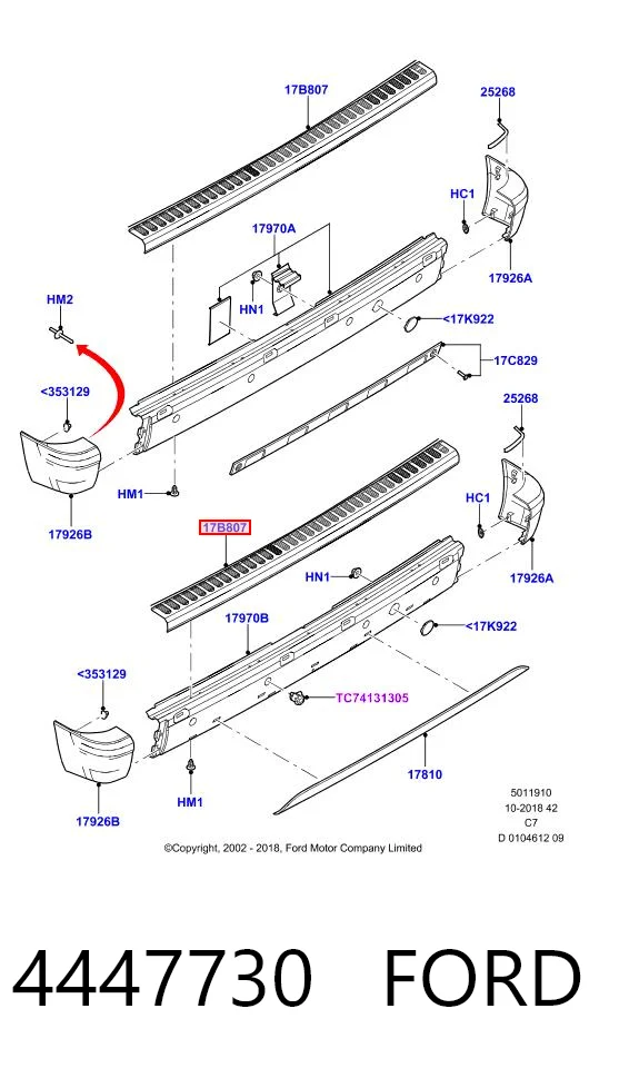 4447730 Ford Protector superior del parachoques trasero (estribo)