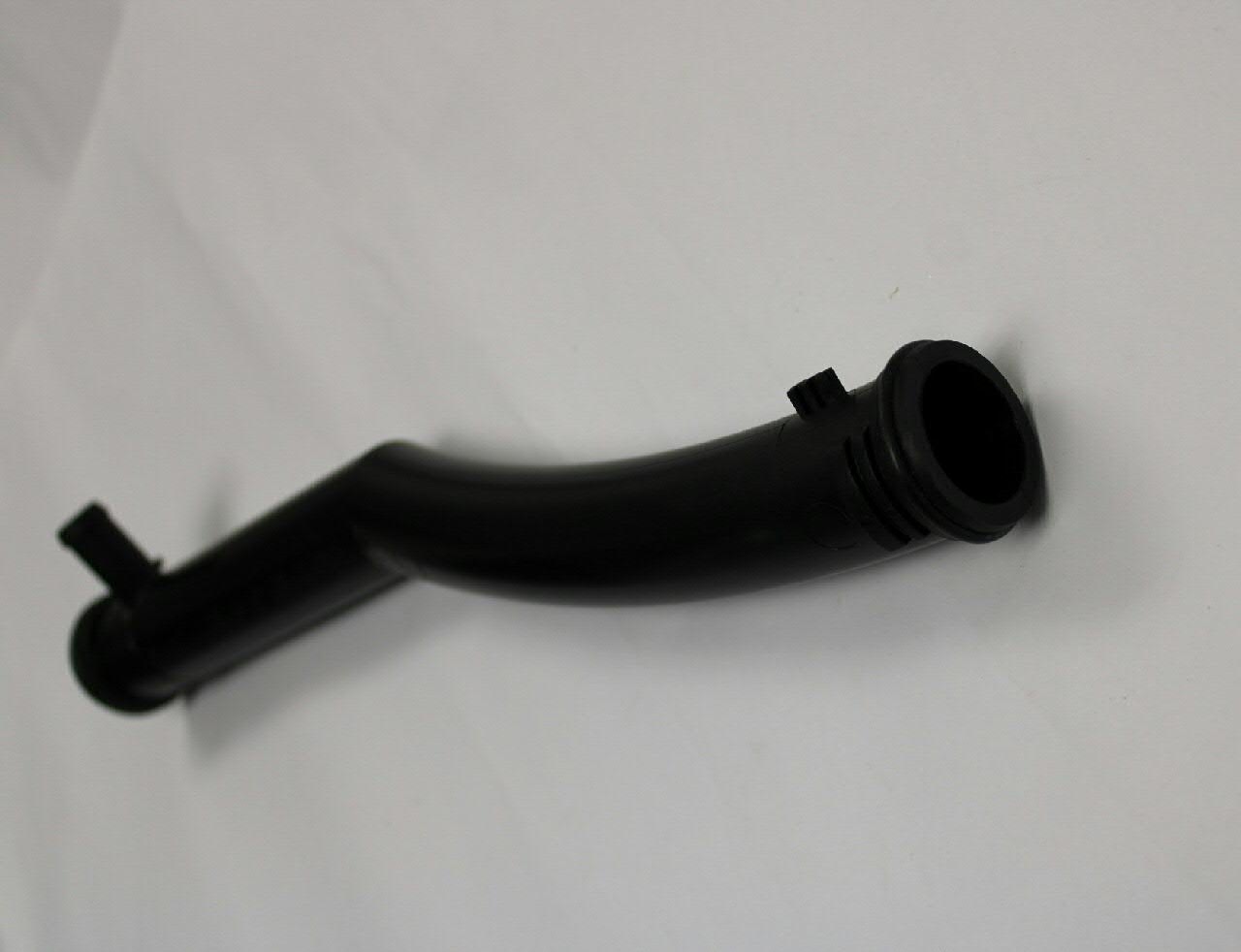Manguera de admisión de la bomba de agua VAG 03C121065B precio, desde 17,78 EUR