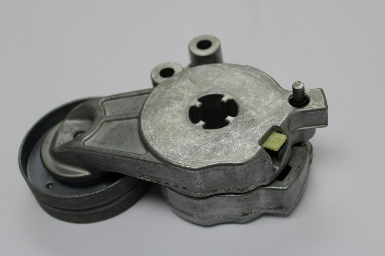 03C145299J VAG Tensor de correa de alternador