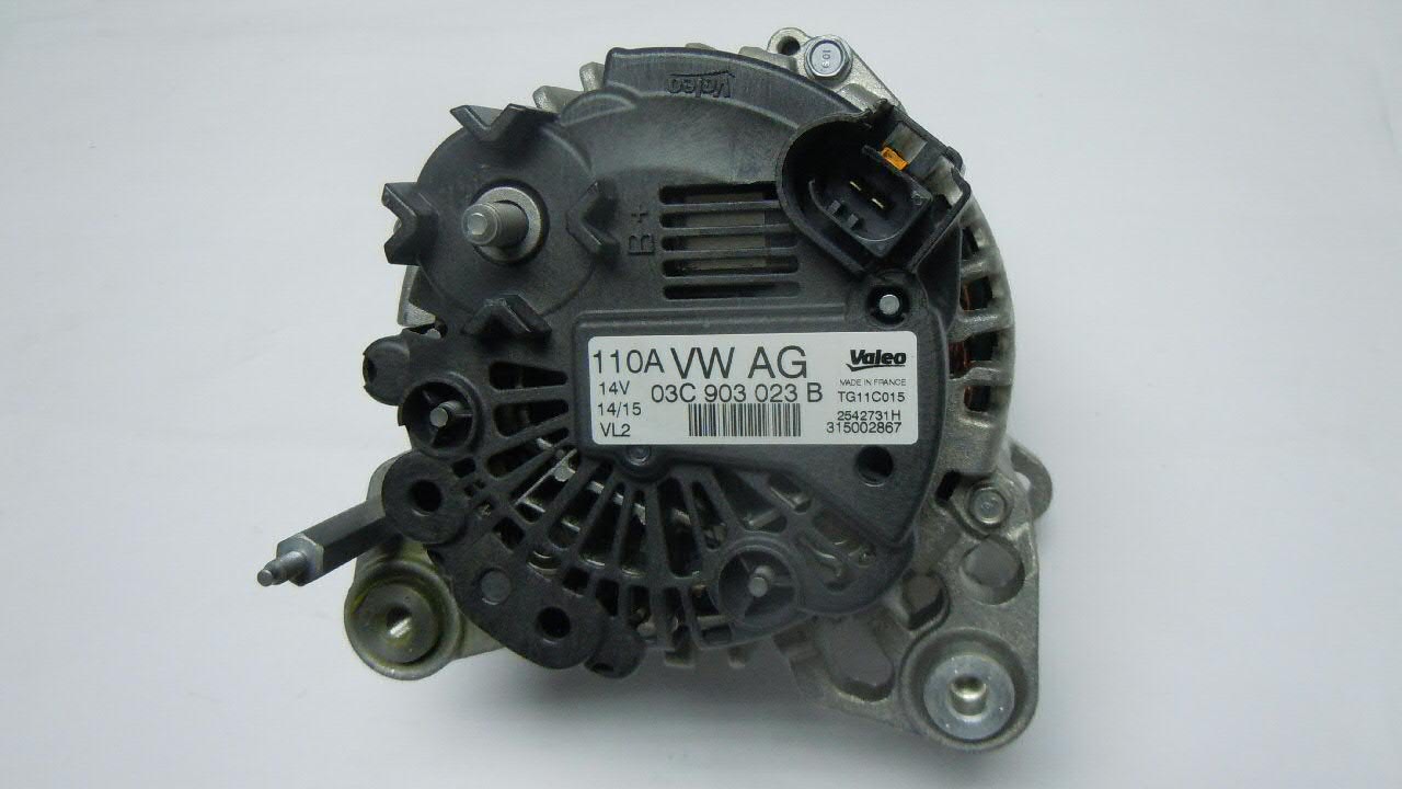 03C903023B VAG Alternador de coche