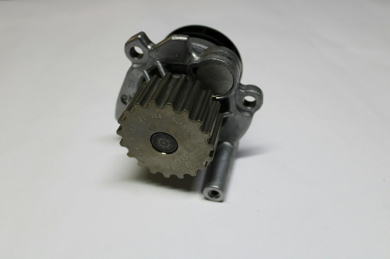 Bombeadora de agua VAG 03L121011Q precio, desde 43,38 EUR