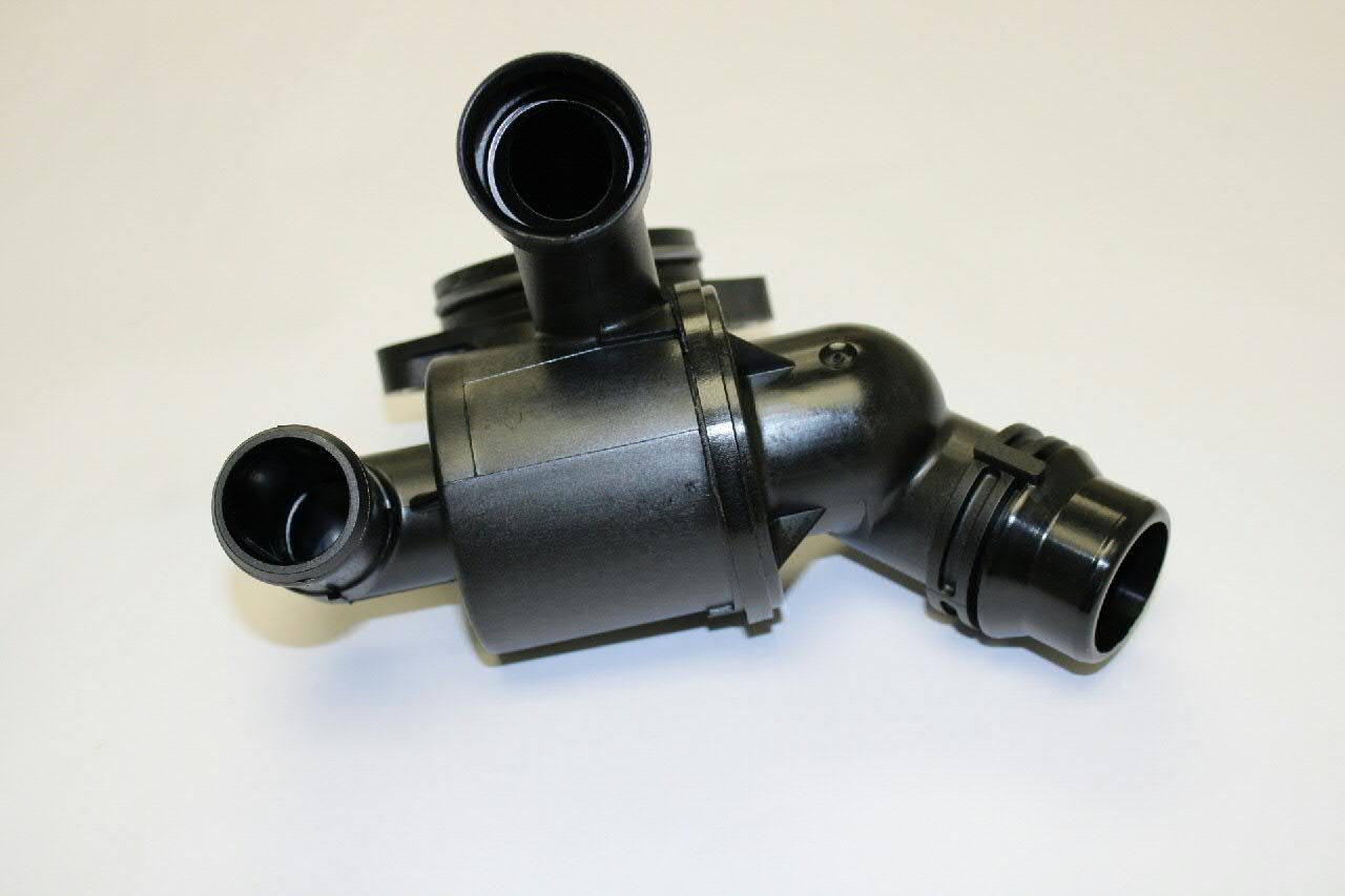 03L121111AD VAG Caja del termostato