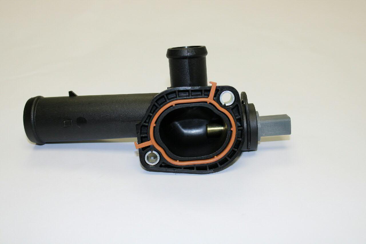03L121131M VAG Brida del sistema de refrigeración (triple unión)
