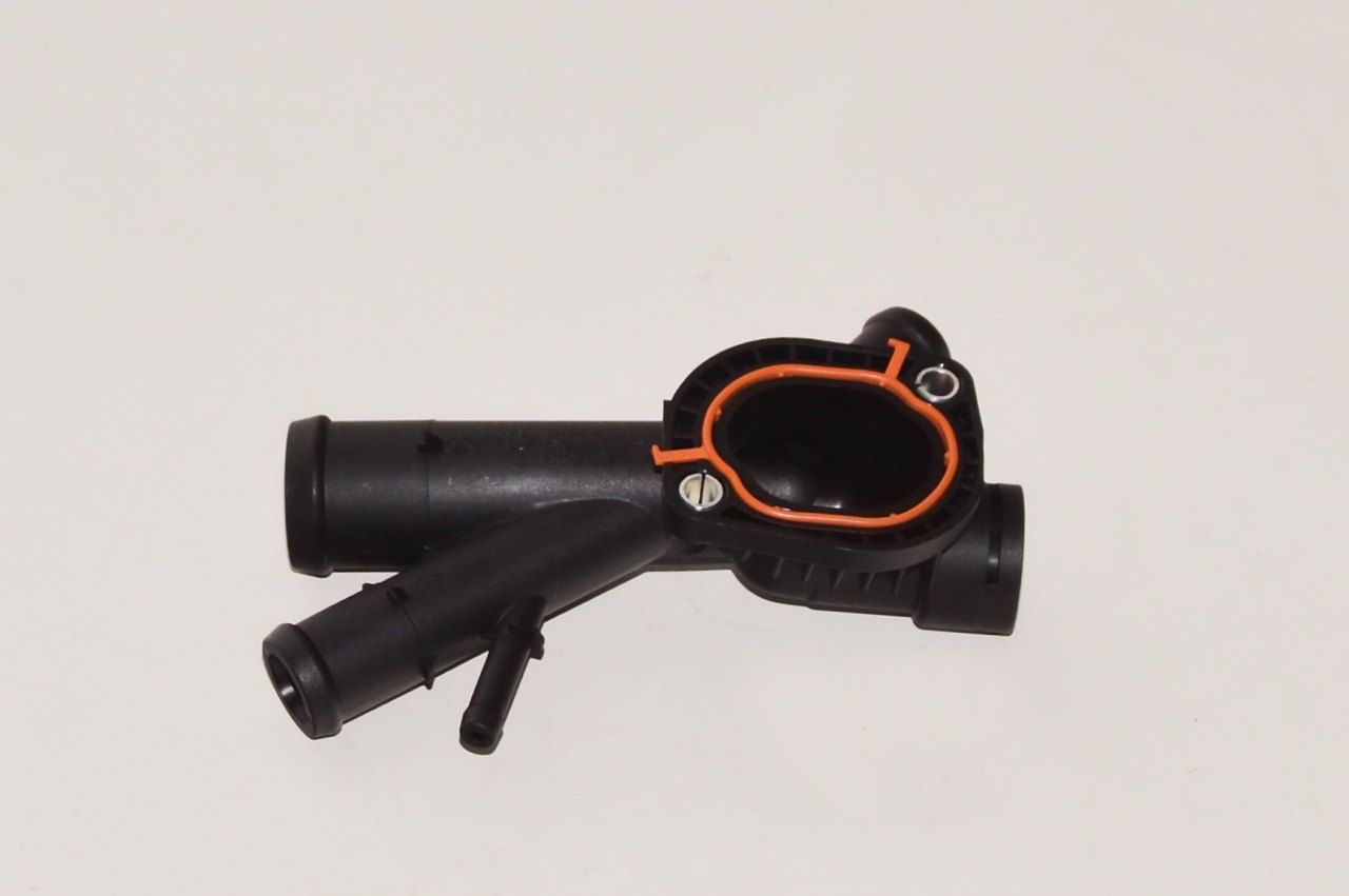 03L121132AA VAG Brida del sistema de refrigeración (triple unión)