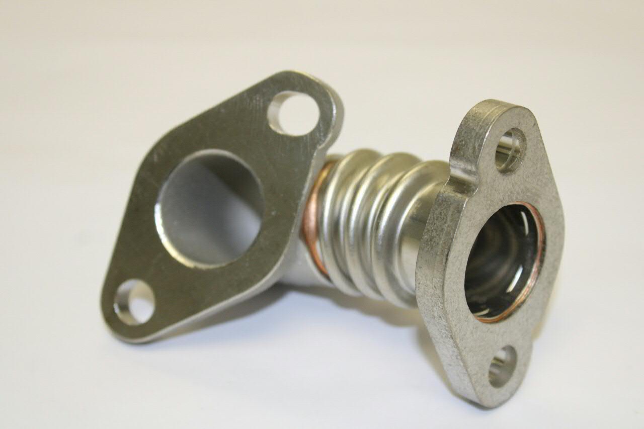 03L131521K VAG Tubo del sistema de recirculación de gases de escape EGR