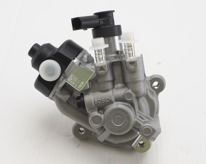 Comprar Bomba inyectora Audi A4 B8 8K2