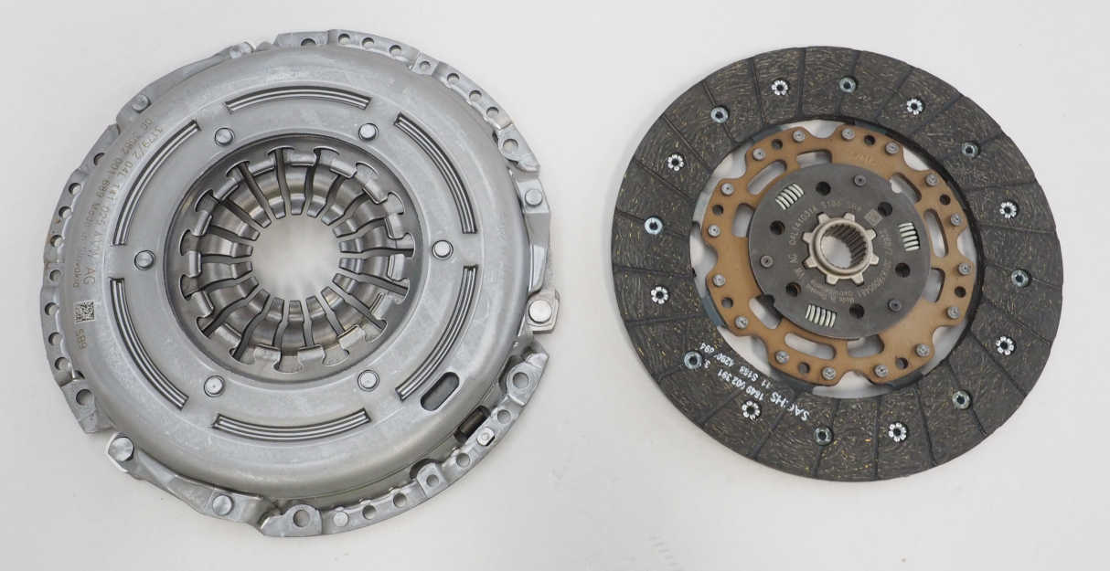 04L141015A VAG Embrague motor