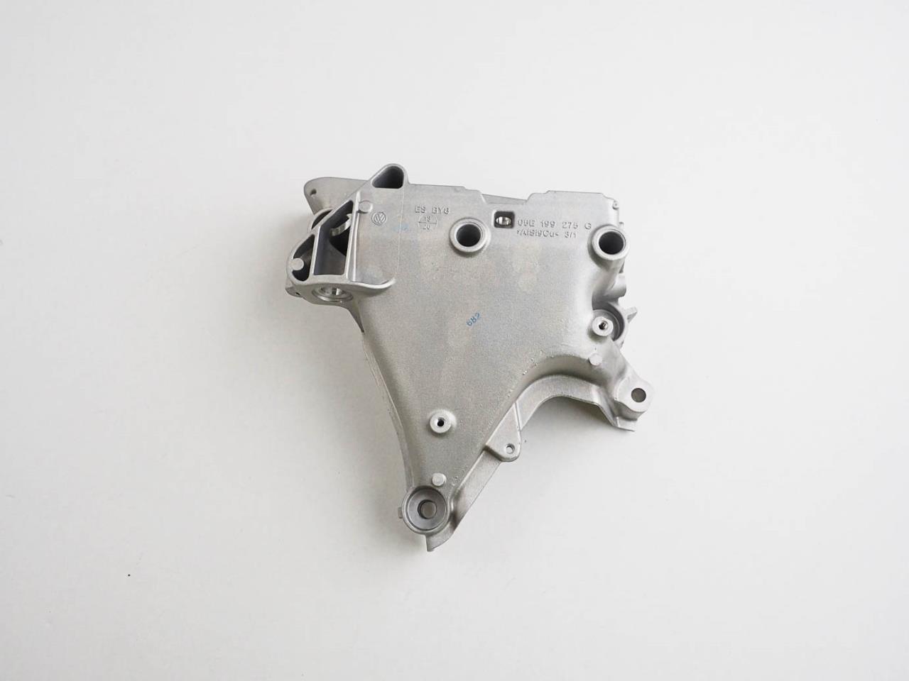 05E199275E VAG Soporte derecho del motor