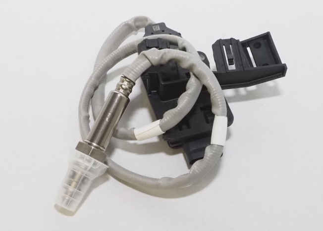 05L907807AP VAG Sensor de óxidos de nitrógeno NOx delantero