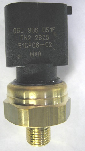 Sensor de presión de combustible 06E906051E VAG
