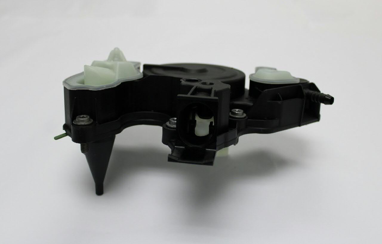 06K103495BM VAG Separador de aceite del sistema de ventilación del cárter