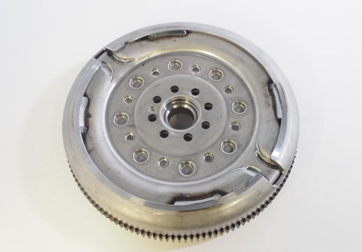 Motor de volante VAG 06K105266H precio, desde 340,56 EUR