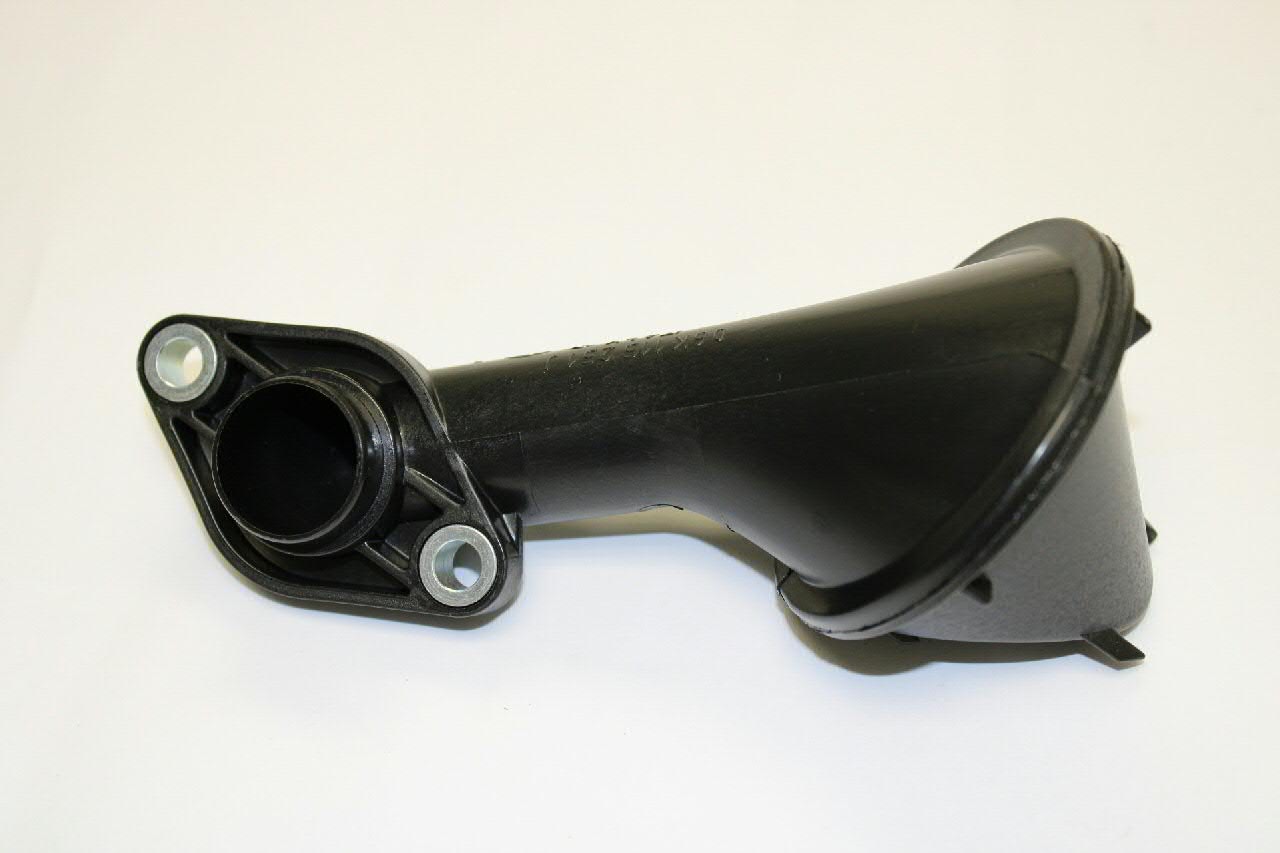 Tubo de aspiracion de bomba de aceite VAG 06K115251J precio, desde 9,04 EUR