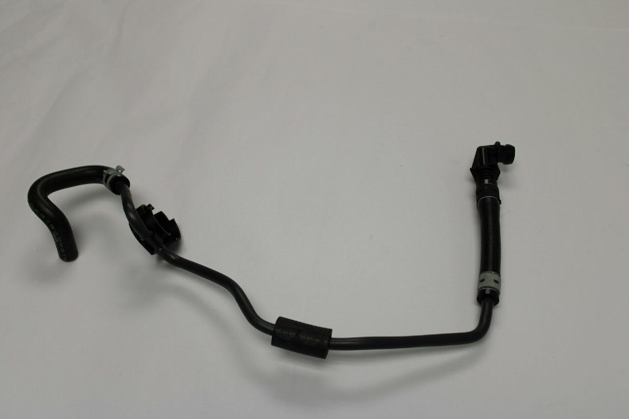 Manguito de líquido refrigerante VAG 06L121081E precio, desde 16,04 EUR