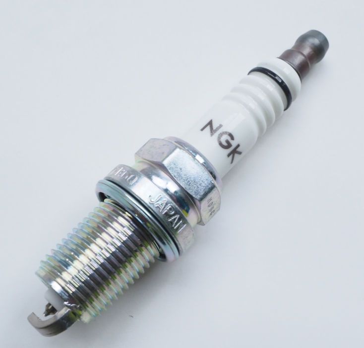 Comprar Bujía de encendido A6  4BH