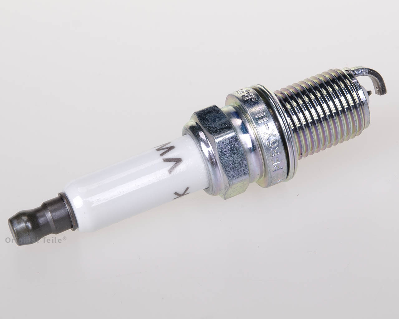 101905611A VAG
