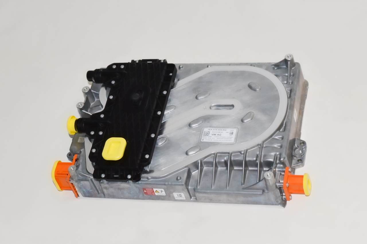 1EA915684BQ VAG