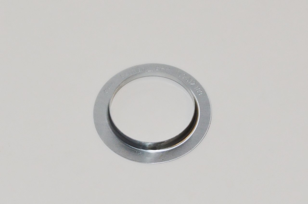 1J0512109 VAG Aislador de resorte trasero inferior de goma