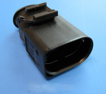 Conector universal 30973024 AND