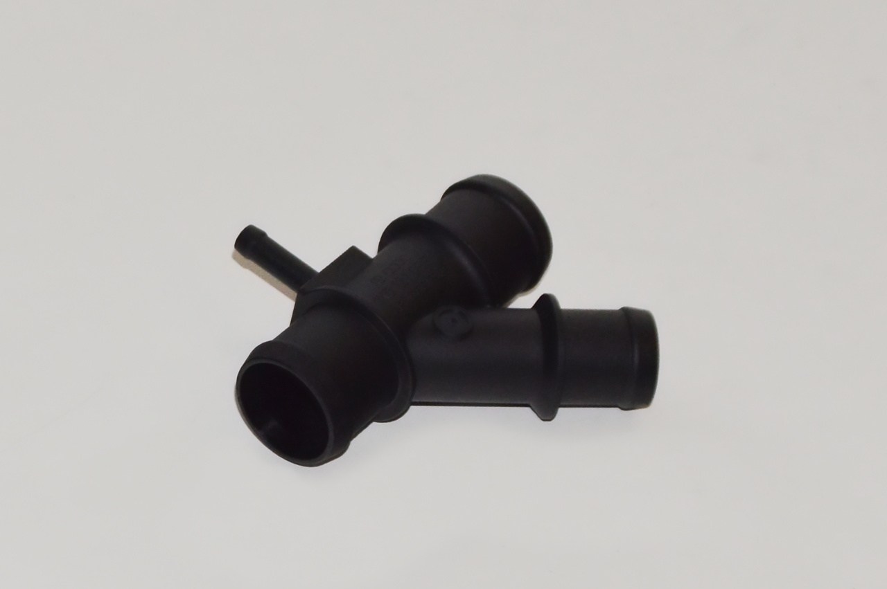 1K0121087H VAG Brida del sistema de refrigeración (triple unión)