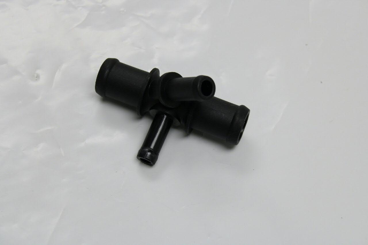 1K0121087P VAG Brida del sistema de refrigeración (triple unión)