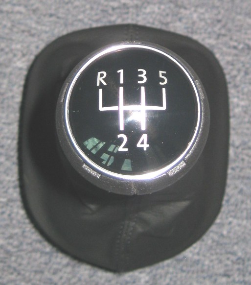 1T0711113RNGC VAG