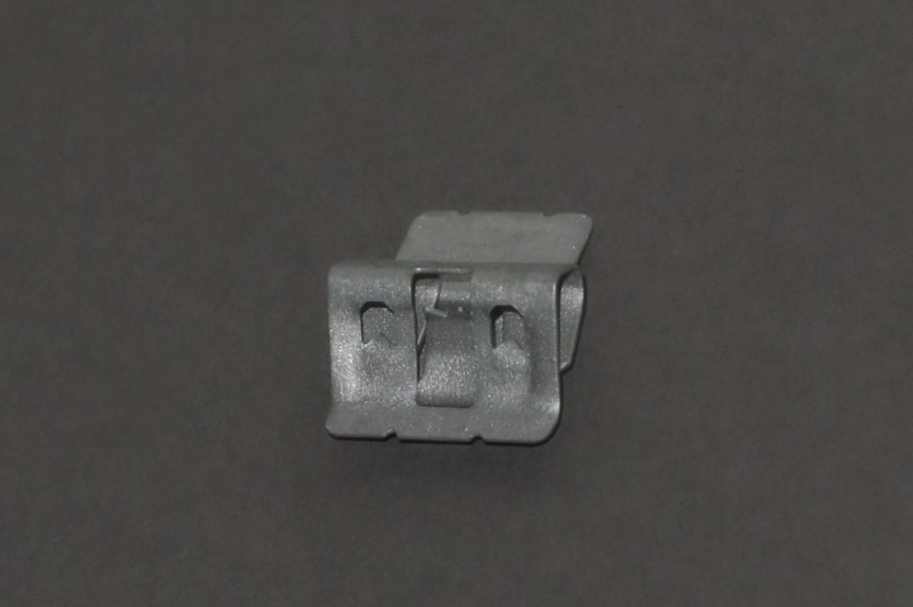 Pistón de fijación del revestimiento de la puerta VAG 1U0868731A precio, desde 2,66 EUR
